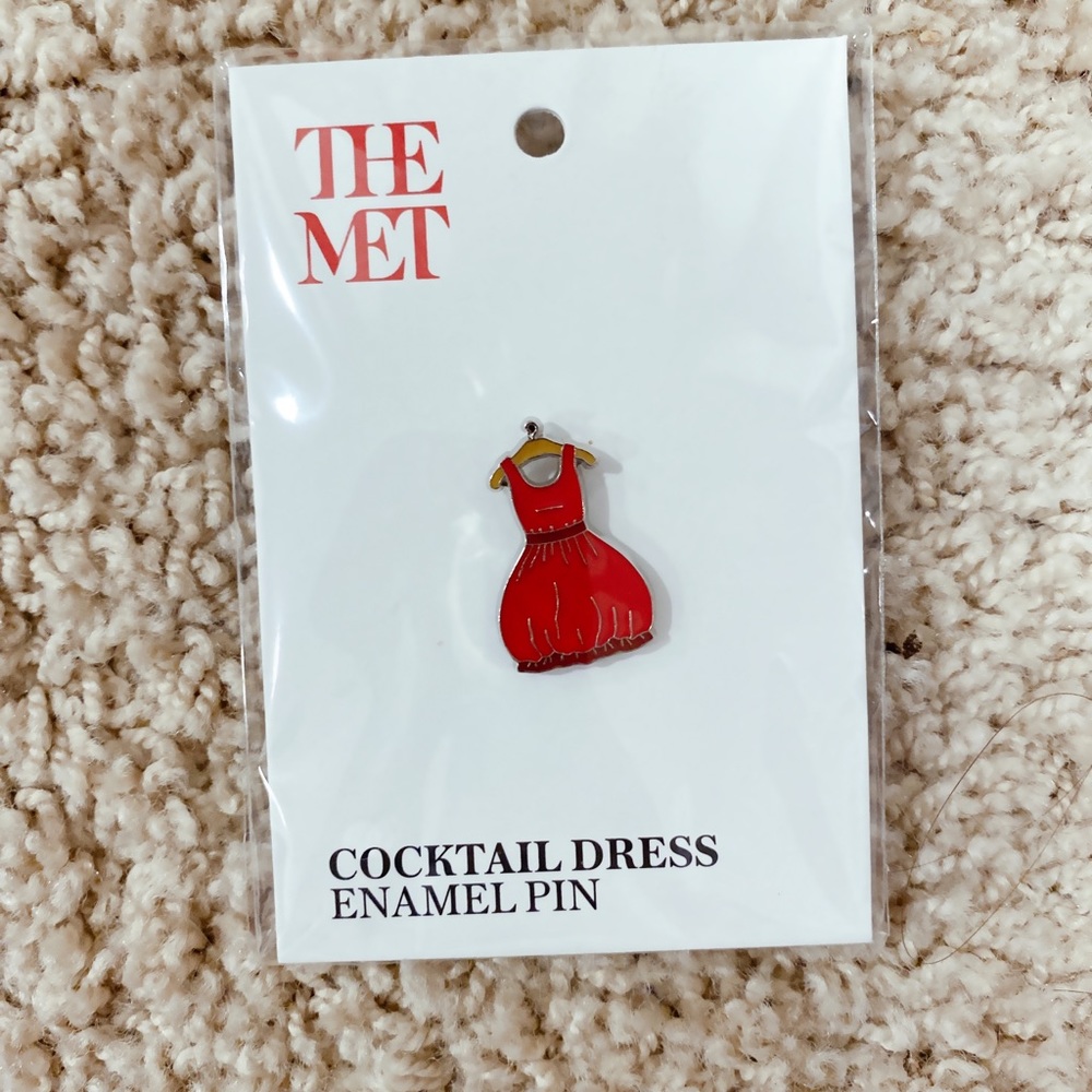 Metropolitan museum pin, $9 each, $24 for 3